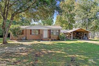 6895 Piney Woods Rd, Foley, AL 36535