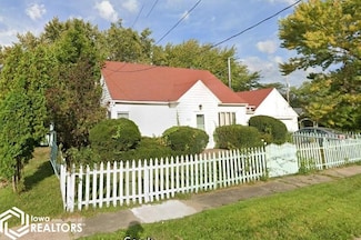 202 N Morgan St, Fairfield, IA 52556