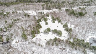 571 Wiscasset Rd, Whitefield, ME 04353