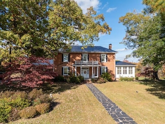 1050 Cary Shop Rd, Burkeville, VA 23922