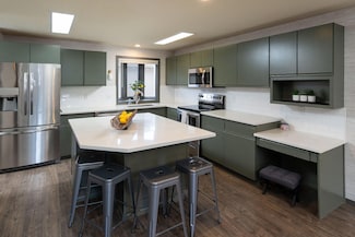 1050 NE Butler Market Rd Unit 28, Bend, OR 97701