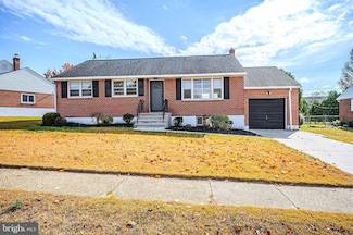 2211 Saint James Dr, Wilmington, DE 19808