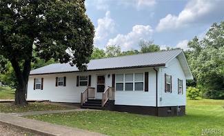 403 E Summit St, Doniphan, MO 63935