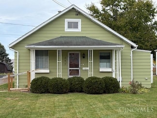 285 S Howard St, Sabina, OH 45169