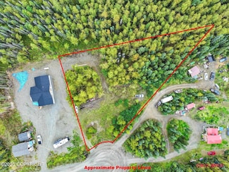 755 N Irish Setter Cir, Meadow Lakes, AK 99654