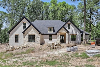 301 Abrielle Ln, Benton, AR 72019