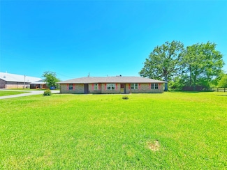 5962 Fm 228, Grapeland, TX 75844