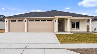 3902 Corvina St, Richland, WA 99352