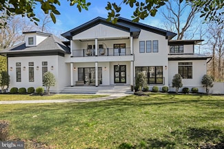 825 Whann Ave, McLean, VA 22101