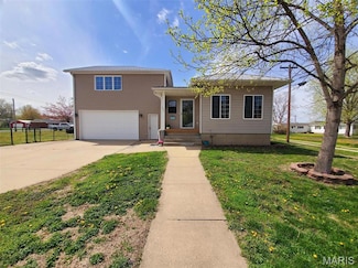 603 N 7th St, Canton, MO 63435
