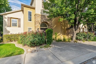 6788 Valence Ln, West Jordan, UT 84084