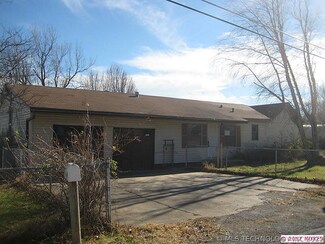 2902 E 61st St N, Tulsa, OK 74130