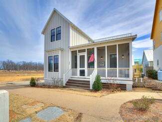 46 Center Ln N, Carlton Landing, OK 74432
