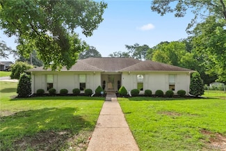 4305 Orion Ave, Northport, AL 35473