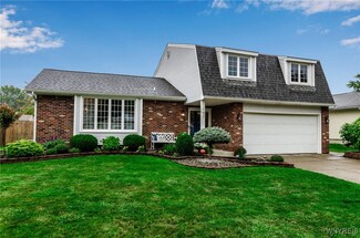 197 Heritage Farm Rd, Buffalo, NY 14218