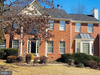 2100 Thornknoll Dr, Fort Washington, MD 20744