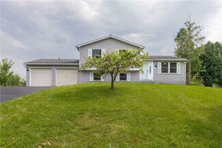 128 Citation Dr, Henrietta, NY 14467