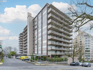 2323 SW Park Place Unit 804, Portland, OR 97205