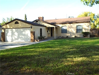 1423 W Jenner St, Lancaster, CA 93534