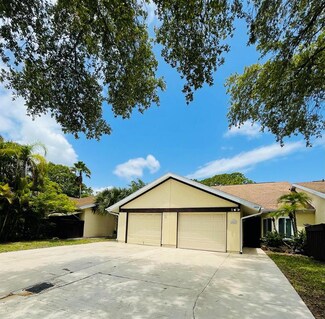 1449 SE Rivergreen Cir, Port Saint Lucie, FL 34952