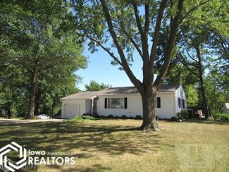 1012 E Franklin St, Bloomfield, IA 52537