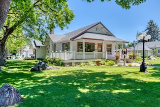 700 S 3rd St, Hamilton, MT 59840
