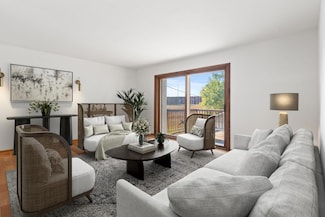 1609 Independence Ave N, Golden Valley, MN 55427