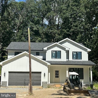 77 Spring Rd, Malvern, PA 19355