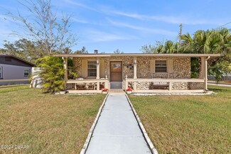 1386 Alabama Ave, Daytona Beach, FL 32117