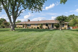 1042 Union St, Shelbyville, TN 37160