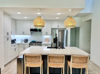 2829 W Edinger Ave Unit 4, Santa Ana, CA 92704