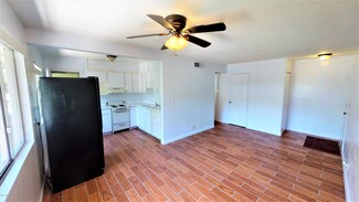 2553 W Rose Ln Unit A-217, Phoenix, AZ 85017