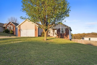 1905 Highgrove Rd, Harrison, AR 72601