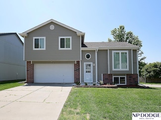 11817 Mary St, Omaha, NE 68164