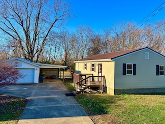 188 N 2nd St, Frankfort, OH 45628