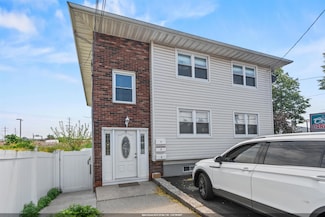 70 County Ave, Secaucus, NJ 07094