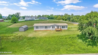 231 Southside Cir, Newport, TN 37821
