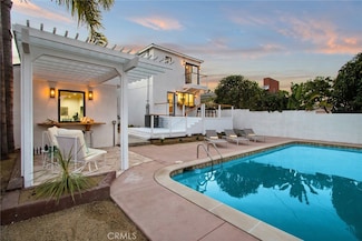 5126 Chesley Ave, Los Angeles, CA 90043