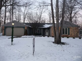 8213 Quincy Ct, Fort Wayne, IN 46835