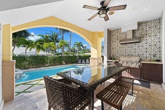 956 Hollywood Blvd, Hollywood, FL 33019