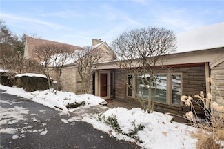 6834 Linden Ln, Pittsburgh, PA 15208