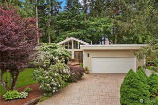 20137 44th Ave NE, Lake Forest Park, WA 98155