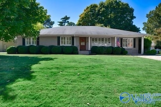 1302 Cleermont Dr SE, Huntsville, AL 35801