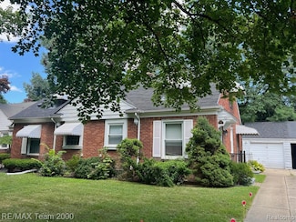 10 Carlton Ln, Dearborn, MI 48120