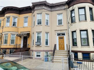 1025 74 St, Brooklyn, NY 11228