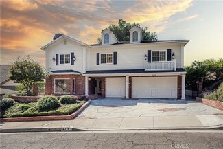 2715 Joaquin Dr, Burbank, CA 91504