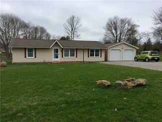 4318 Bethel New Wilmington Rd, New Wilmington, PA 16142