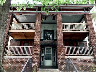 3118 McGee St, Kansas City, MO 64111