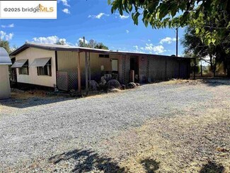 19361 Cherokee Rd, Tuolumne, CA 95379
