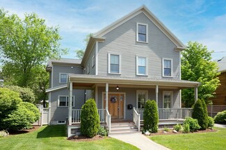 217 Crafts St, Newtonville, MA 02460